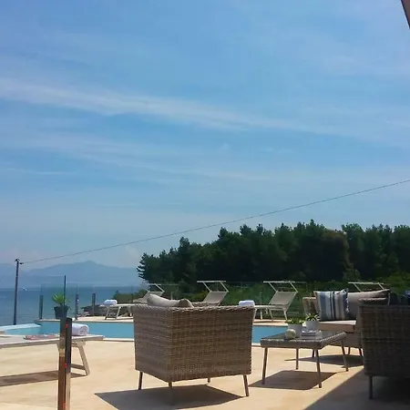 R&b Villa *
