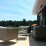 Villa R&b *